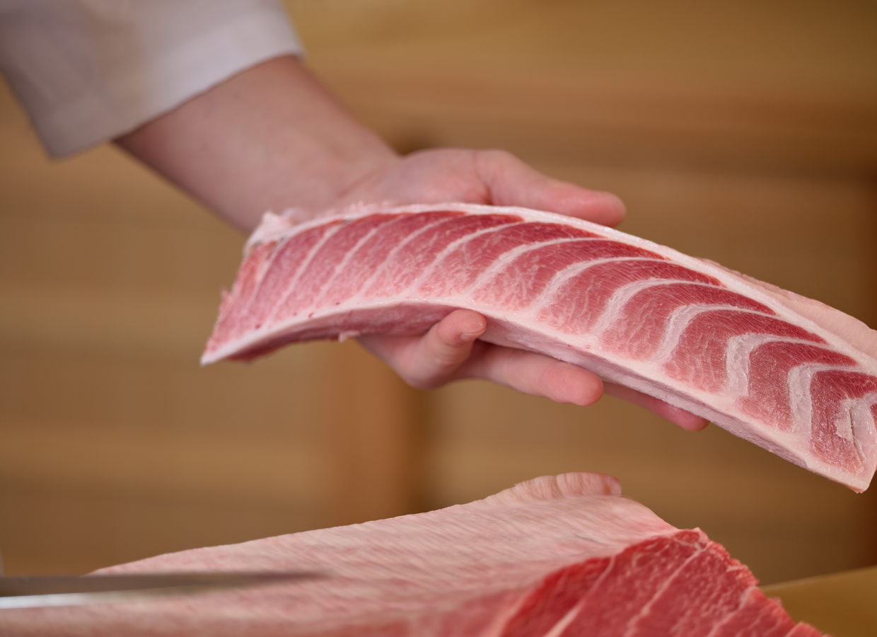 Chef at Sushi Ryujiro, photograph 4